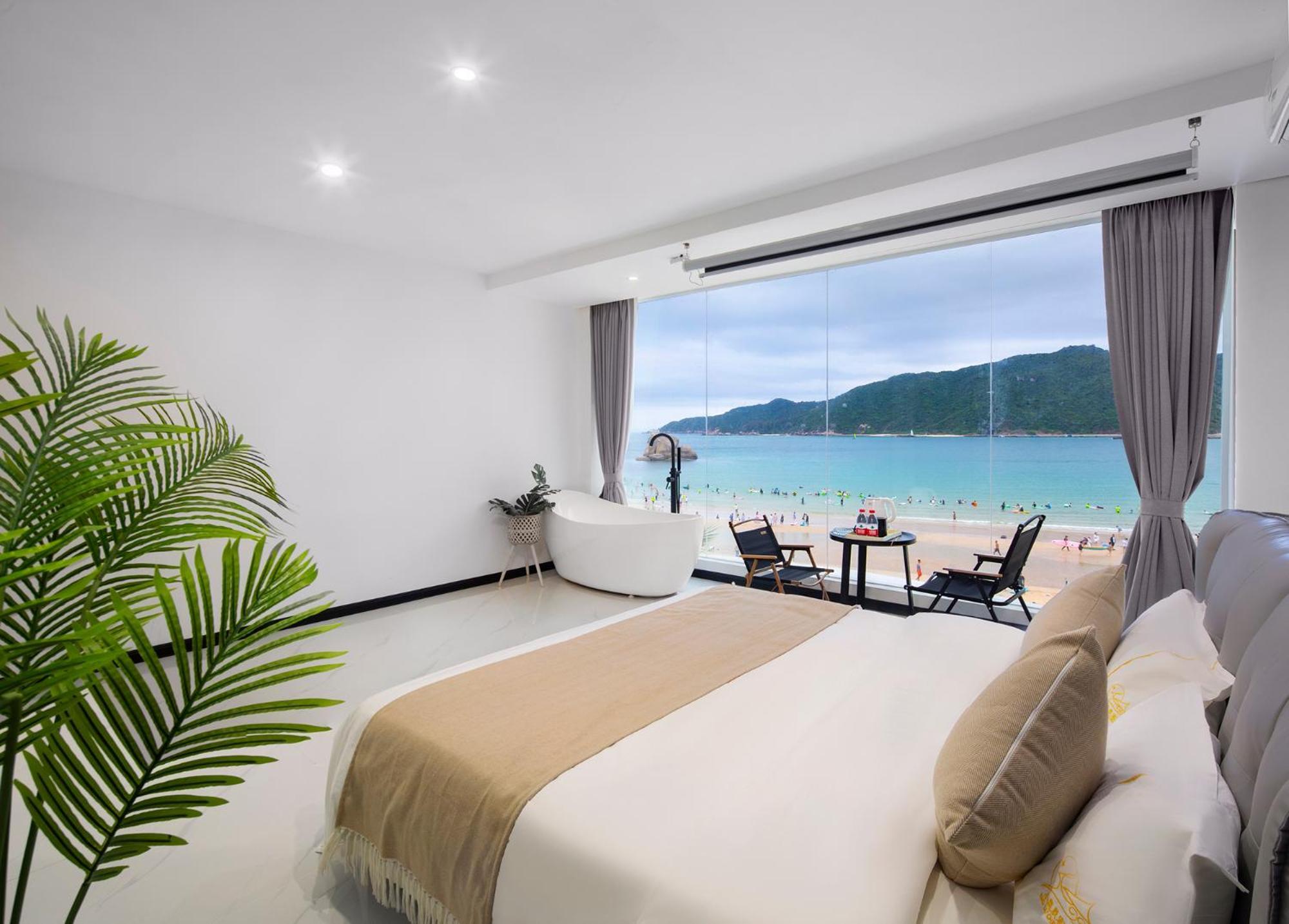 Deer Chenke Seascape Surf B&B Sanya Bagian luar foto