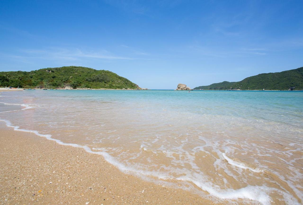 Deer Chenke Seascape Surf B&B Sanya Bagian luar foto
